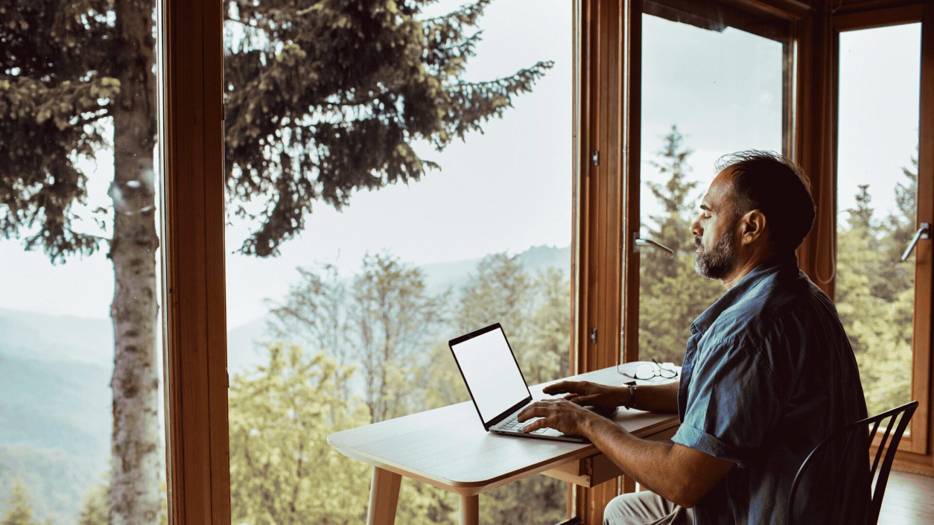 Why Your Remote Job Doesn’t Give Permission to Move